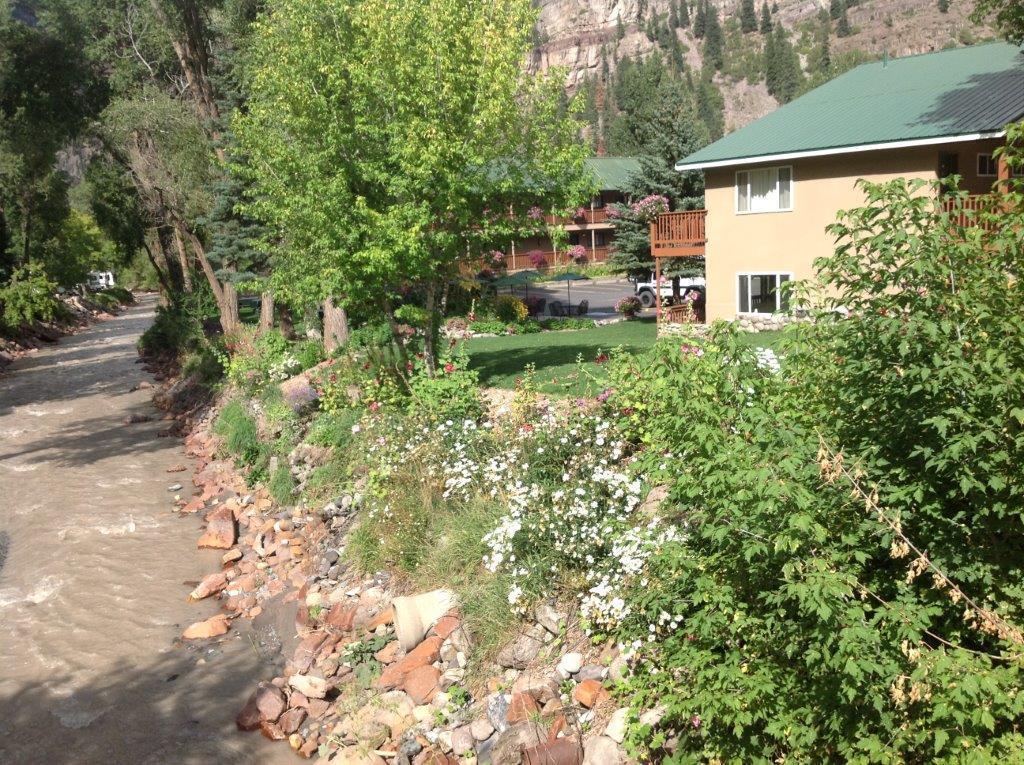 Rivers Edge Motel Lodge & Resort Ouray Exterior photo
